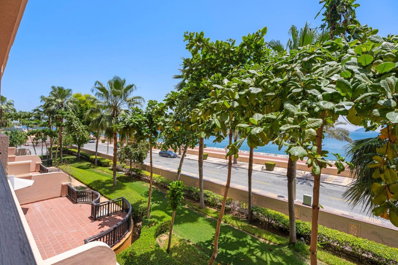 Stonetree - Luxury 2 Bedroom - Access Dubai