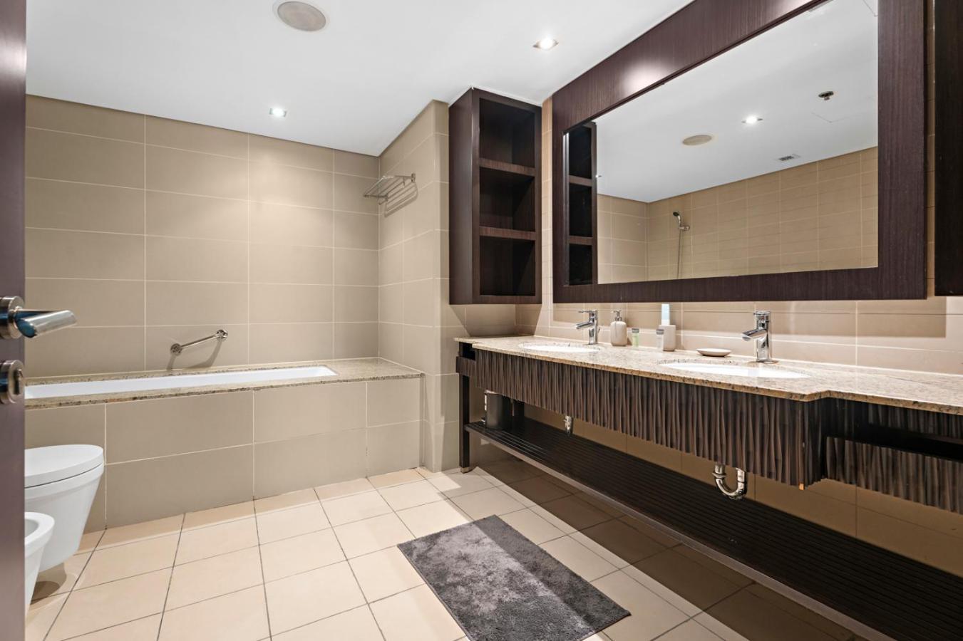 Stonetree - Luxury 2 Bedroom - Access *