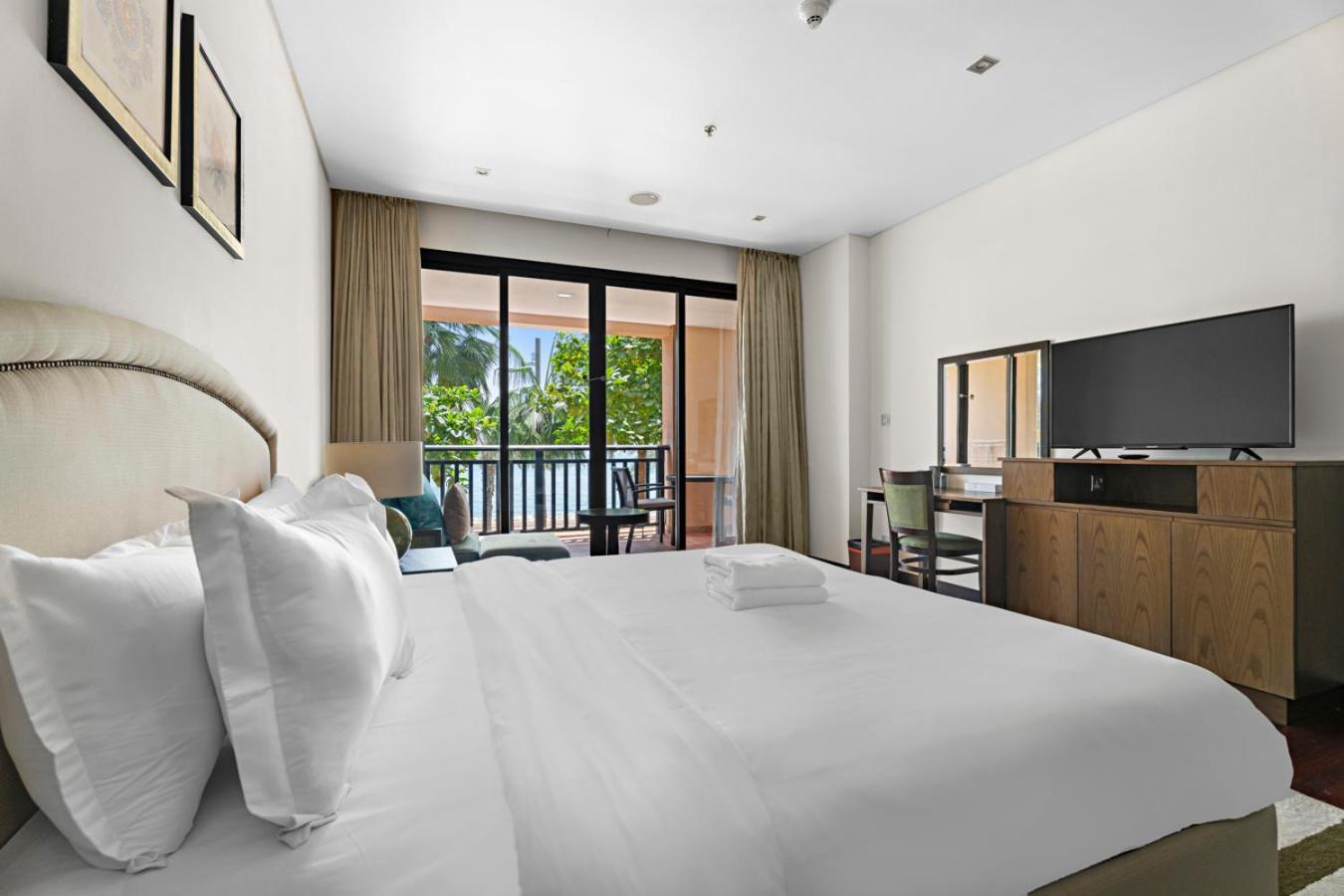 Stonetree - Luxury 2 Bedroom - Access